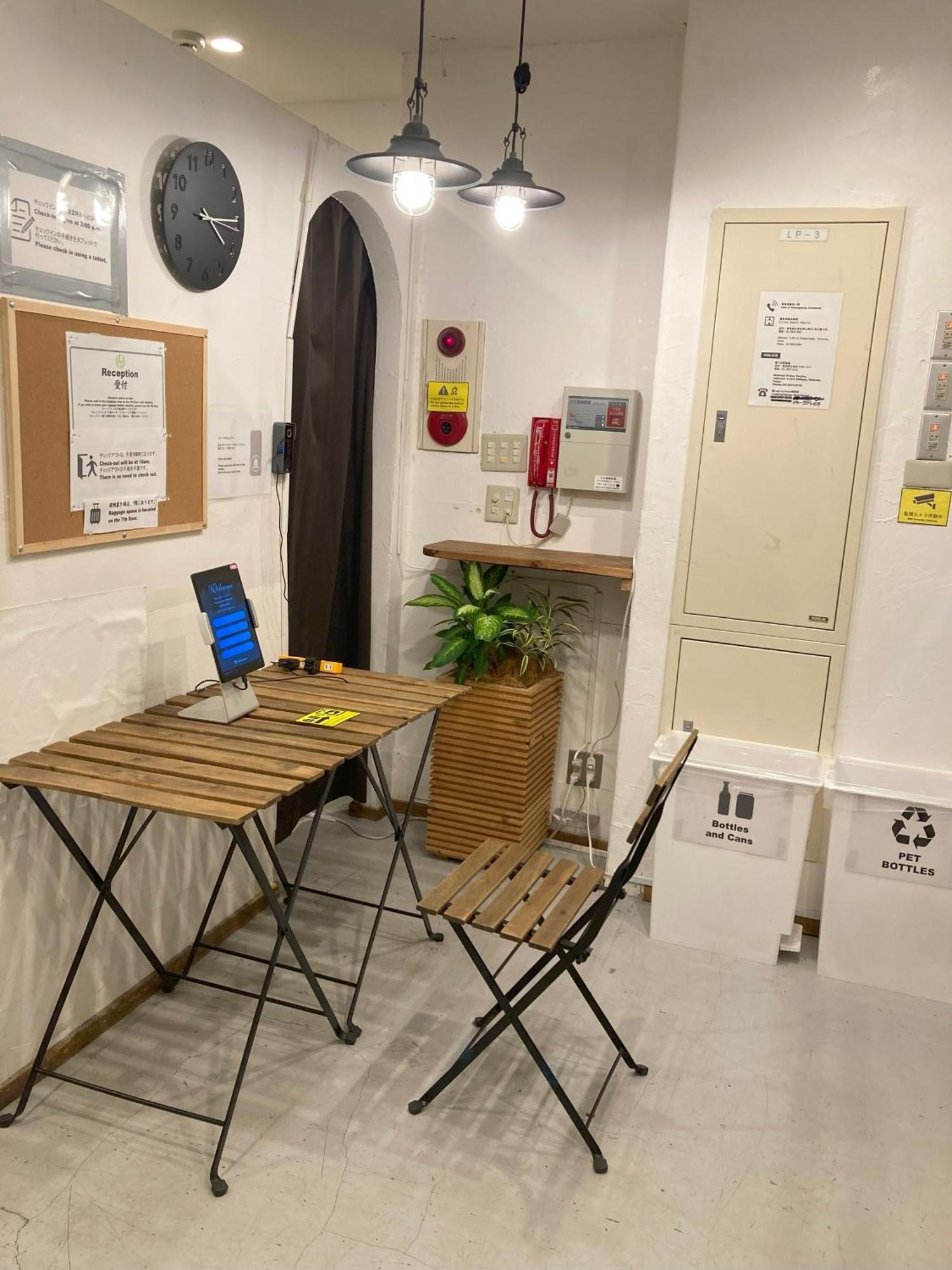 Hostel Lodging Tokyo Ueno Exterior photo